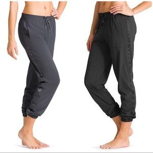 Athleta Andale Black Joggers